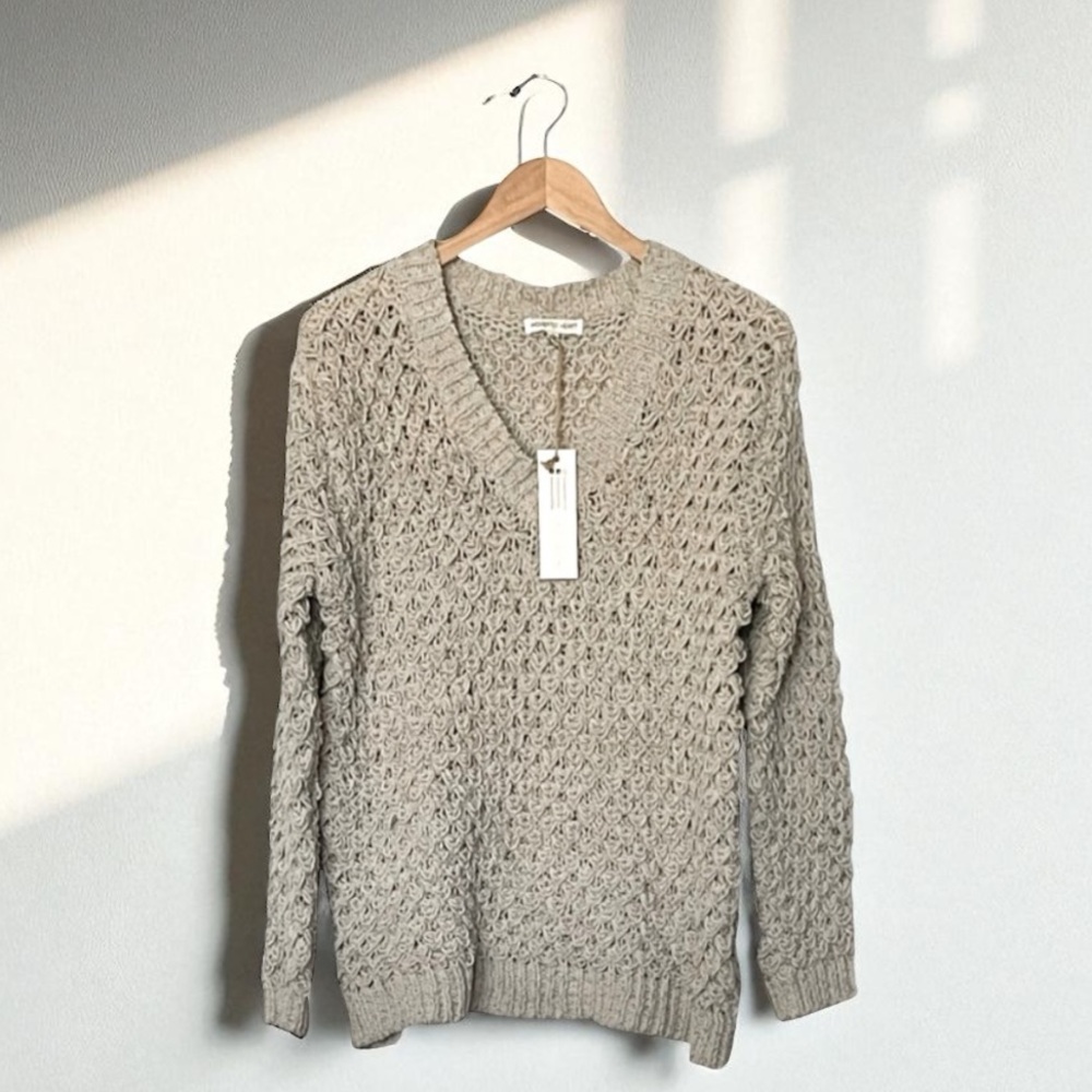 Woven Heart V-Neck Open Knit Sweater in Oatmeal - Picture 2 of 10